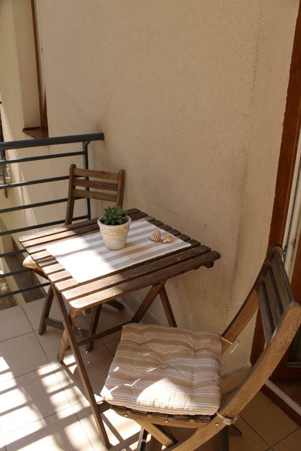 The Prince'S Neighbour Apartment Budapest With Free Garage 외부 사진